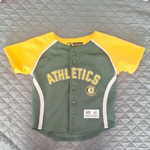 Oakland Atheletics Kids Baseball Jersey, Size 2t,   Green and Yellow